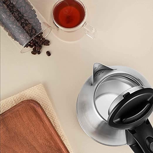 High Quality 2L Electric Kettle (Random models)